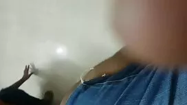 Mlado dijete izgubi  ...