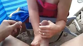 Slatki momak s dugim ...