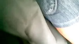 Crvenokosa djevojka  ...