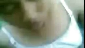 Crnka s velikim klit ...