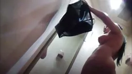 Vruća dama voli se o ...