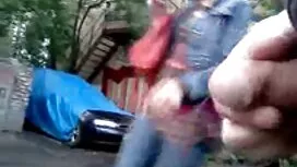 Glamurozna plavuša z ...